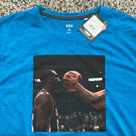 Custom Designed DSG Vibrant Blue Men's Graphic Tee-New With Tags - Picture 2 of 4